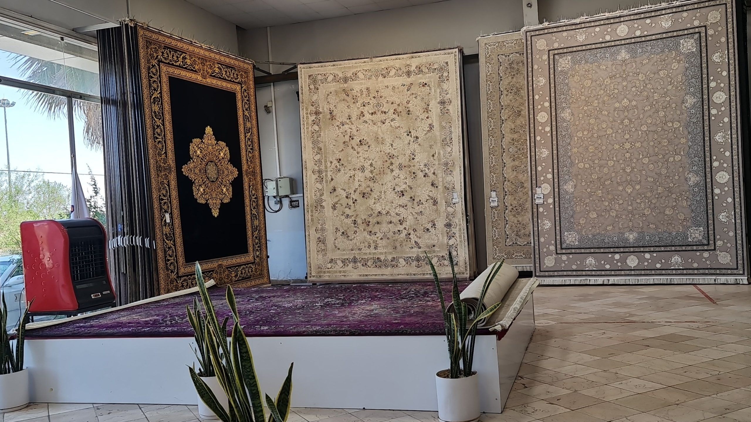 تصویر حضوری از نمایشگاه شرکت فرش قجری